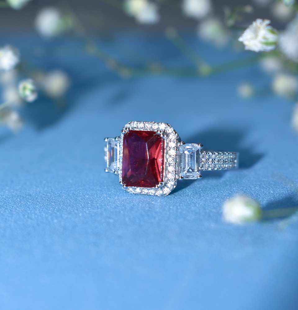 Crimson Radiance Ring